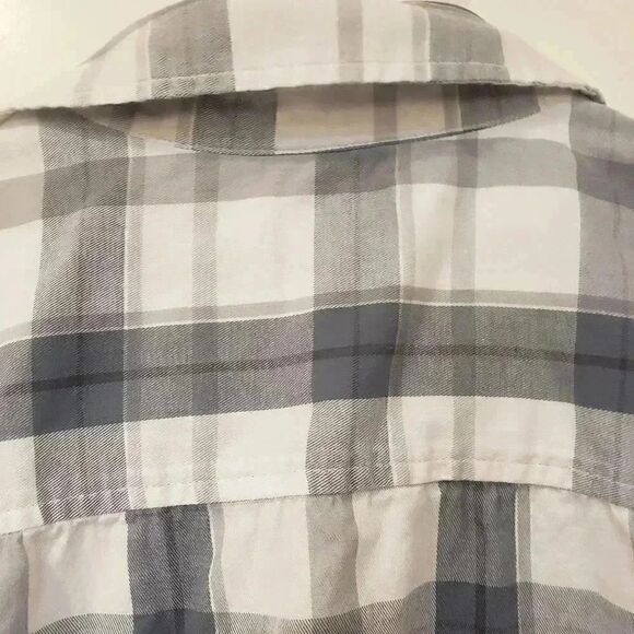 Hurley Men's White/Blue Plaid Cotton Button Down Short - Picture 6 of 10